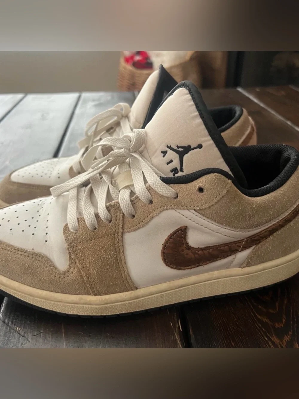 Jordan Low Top Sneakers - White, Beige & Brown